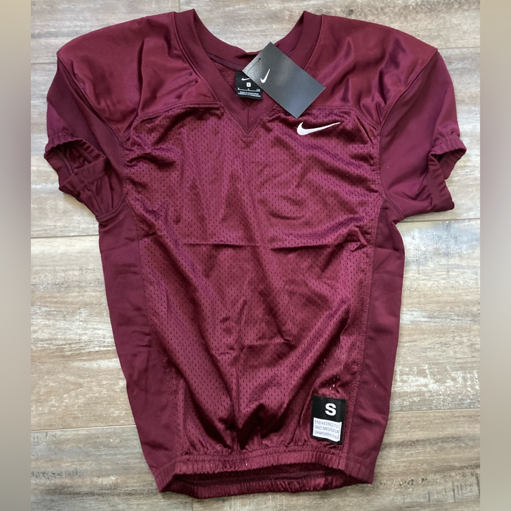 NWT Nike youth football practice jersey, size Small